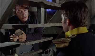- You want a hand with that?
- No, sir. - Mysterious Island