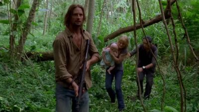You want a hand with the baby? - Lost