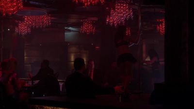 You want a table or sit at the stage? - Chicago Fire