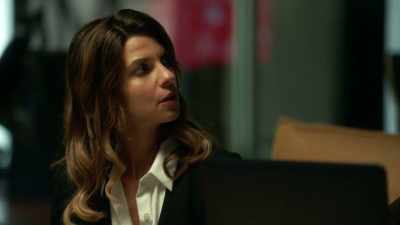 You want to crowdsource
a murder investigation? - Wisdom of the Crowd