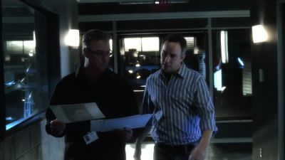 You want to help me
with a little experiment? - CSI: Crime Scene Investigation