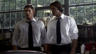 - You want me to do it?
- No. - Supernatural