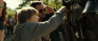 You want me to drive? - Real Steel