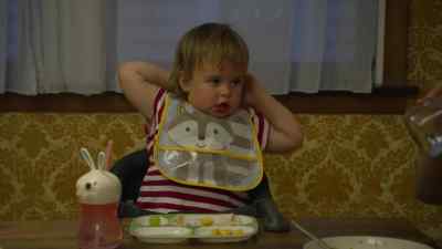 You want me to get your bib? Here. - Easy