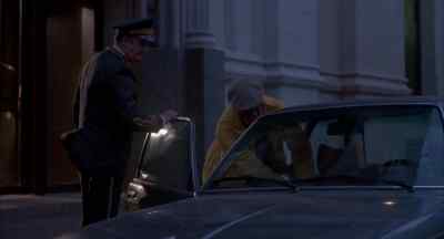 You want me to park it for you,
Dr. Stevens? - The Naked Face