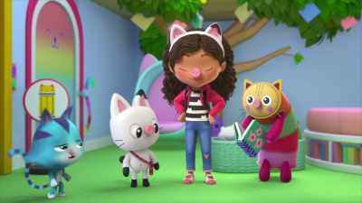 You want me to play the grumpy guy - Gabby's Dollhouse