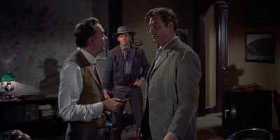 You want me to protect
you from Pete, is that it? - The Yellow Mountain