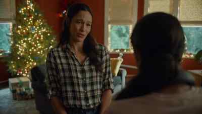 You want me
to make mac and cheese, - Christmas Under the Lights