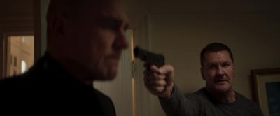 - You want to put that gun down, pat? - Rise of the Footsoldier: Origins