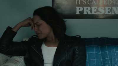 You want to settle in
to your room first, - Hightown