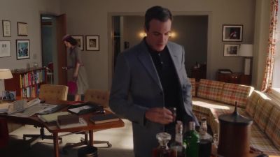 You want the door closed? - The Marvelous Mrs. Maisel