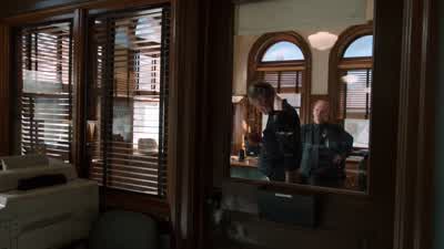 You want to brief me on any new developments? - Chicago P.D.