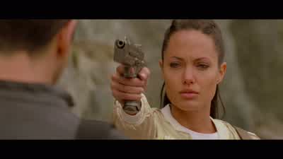 You want to shoot me? - Lara Croft Tomb Raider: The Cradle of Life