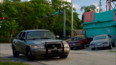 YOU WANT TO WORK TOGETHER, - Burn Notice
