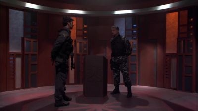 You wanted to see me, colonel? - Stargate Atlantis