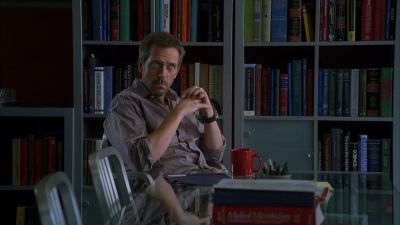 You wanted to see me? - House