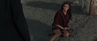 You're a bounty hunter - Hannie Caulder