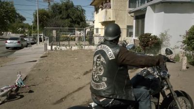 You whole?
JAX: Yeah. - Sons of Anarchy