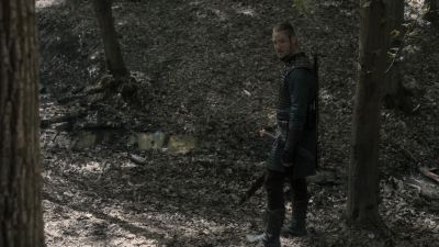 You will need silver to travel. - The Last Kingdom