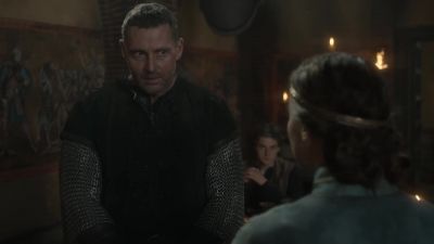 You will not to rush off immediately. - The Last Kingdom