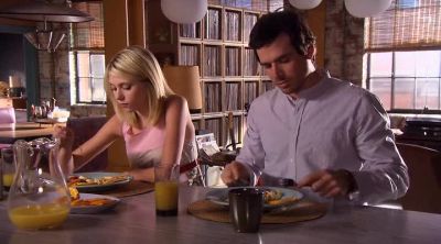 You wish your brother good luck today? - Gossip Girl