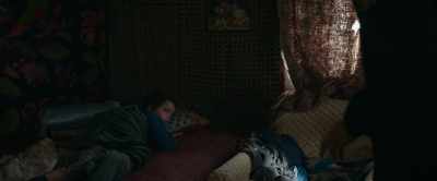 - You woke me up.
- No, go back to sleep. - Men of Deeds