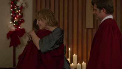 You were wonderful,
sweetheart. - Time for Her to Come Home for Christmas