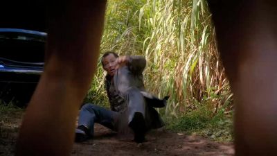 You won't shoot.
You're a cop. - Hawaii Five-0