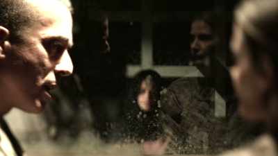♪ You would never break
the chain ♪ - Stumptown