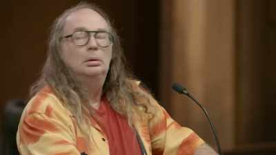 You would not believe - Gary Busey: Pet Judge