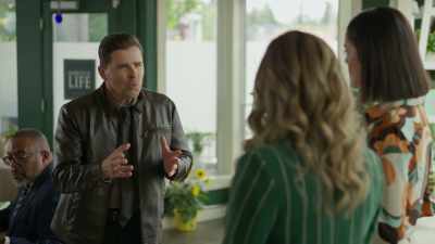 You wouldn't happen - Nelly Knows Mysteries: A Fatal Engagement