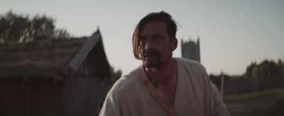 You wouldn't kill an
unarmed man, would you? - Viking Blood