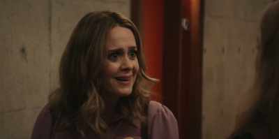 You-you can't even walk
through a door by yourself. - Mrs. America