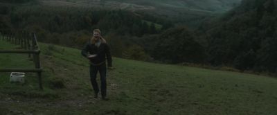 You, you're grounded. - Bridgend