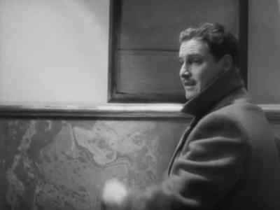 You'd be happier if there were
curtains over those windows. - The 39 Steps
