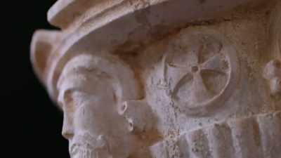 YOU'D PROBABLY RANK IT ON
SOMEWHERE ALONG THE PAR - Lost Relics of the Knights Templar