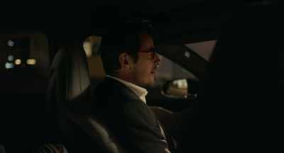 - You'll do what?
- I'll watch the car. - The Square