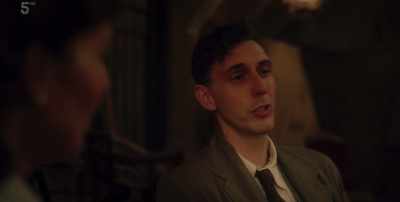 You'll get your 20 grand,
I'll get my commission. - Agatha and the Midnight Murders