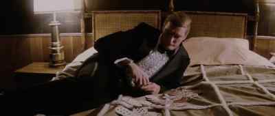 You'll have to recruit
some new men. - The Man Who Fell to Earth