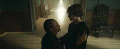 - You'll obey me.
- Uh-huh. I get it, I get it. - Queen of Spades: Through the Looking Glass