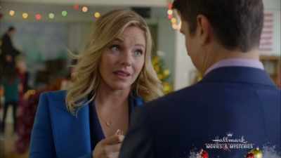 - You'll thank everyone for me?
- Done. - A Veteran's Christmas