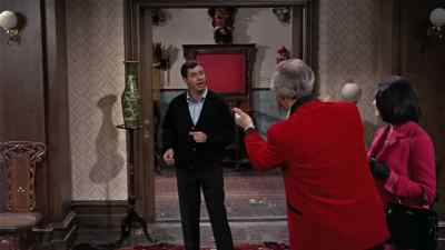 Young man, would you mind,
please, closing those doors? - The Patsy