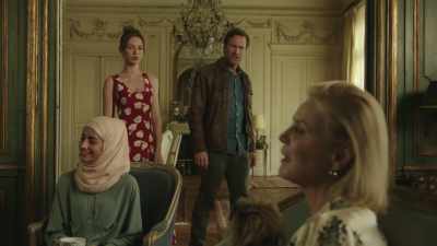 Young women who smile at you - The Romanoffs
