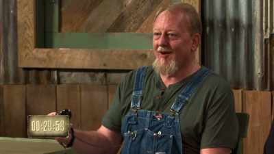 Your 30 minute starts... Now. - Moonshiners: Master Distiller