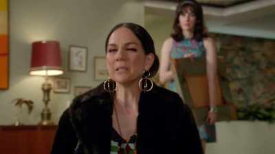Your Aunt Phryne gave us
our first big commission. - Ms Fisher's Modern Murder Mysteries