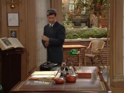 Your big fat ears get all that,
Niles? - The Nanny