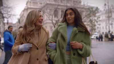 Your blue ombré hair phase. - Crimes of Fashion: Killer Clutch