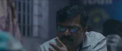 Your boss, Siddalingaiah
hasn't risen in ranks owing to his devotion. - Kavaludaari