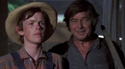 Your brother's gonna
be a good hunter, Jason. - The Waltons