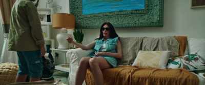 - Your card.
- Did you steal it from the sister? - Dark Glasses